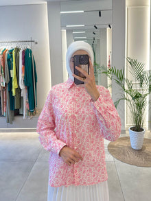  Italian pink shirt