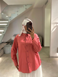  Basic pink shirt