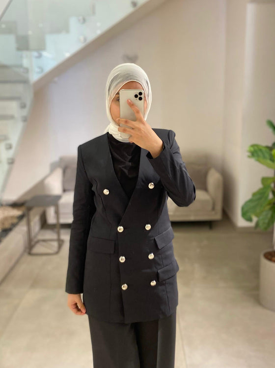 Serpil black blazer