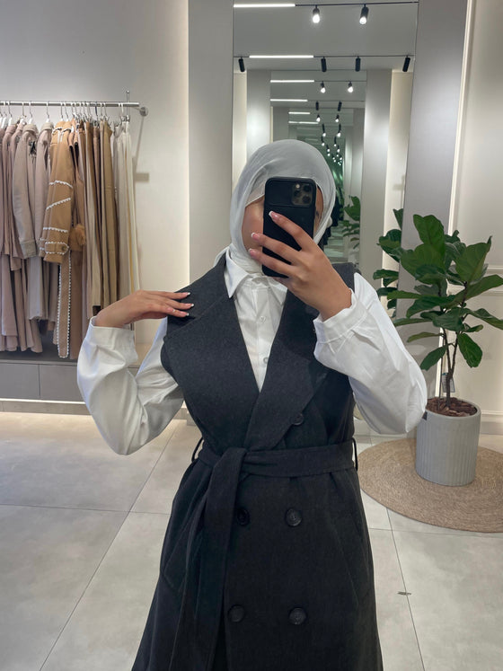 Dark grey joukh vest