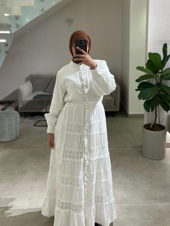 Offwhite lace dress