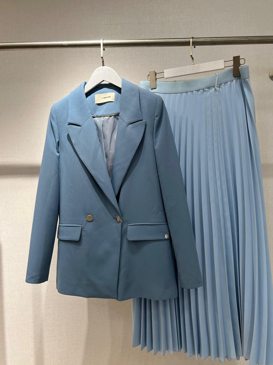 Nihan blue blazer