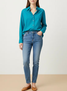  Basic blue shirt