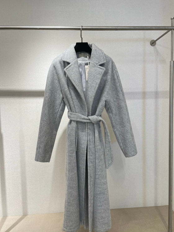 Joukh light grey coat