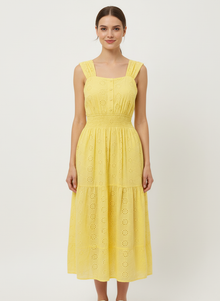  Yellow sleevless dress