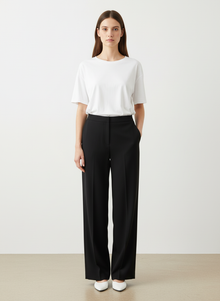  Black crepe wide pants