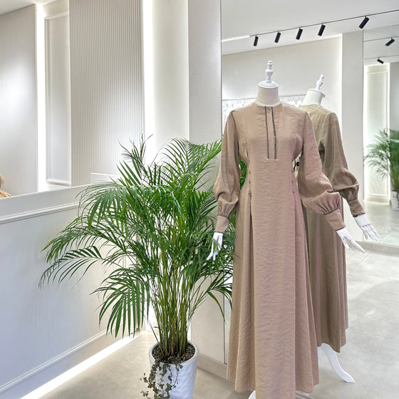 Zems beige dress