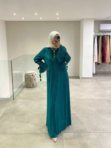  green lined dress