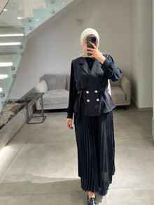  Maxi black vested dress