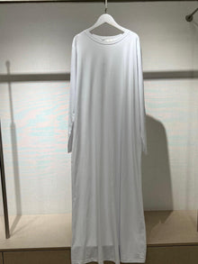  longsleeves white cotton dress