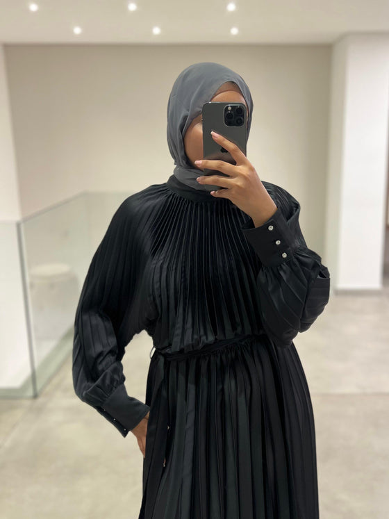 Serpil evening black dress