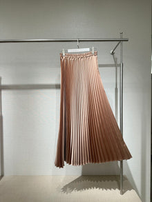  Camel pleated shiny skirt