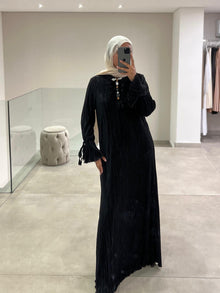  black lined dress