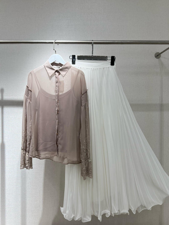 Chiffon white pleated skirt