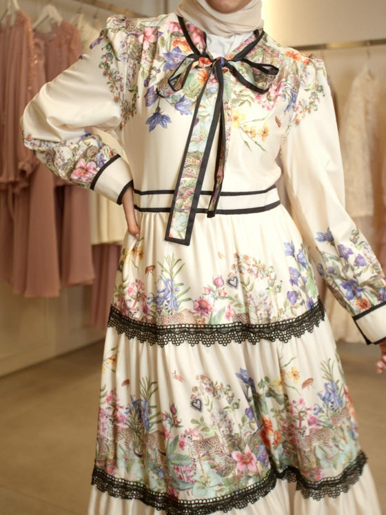 Offwhite printed lace dress
