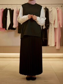  lined black shirt