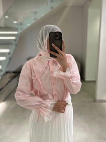  Bow pink shirt