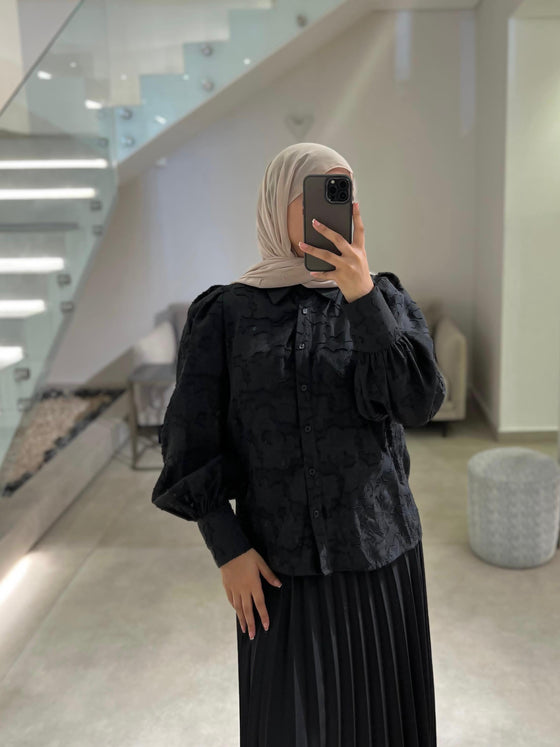 By rachel dentelle black shirt