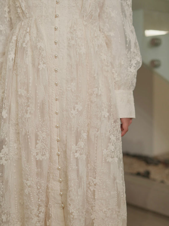 Beige laced evening dress