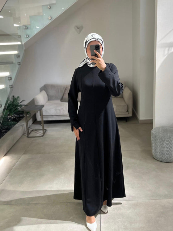 Oysho black dress FW26